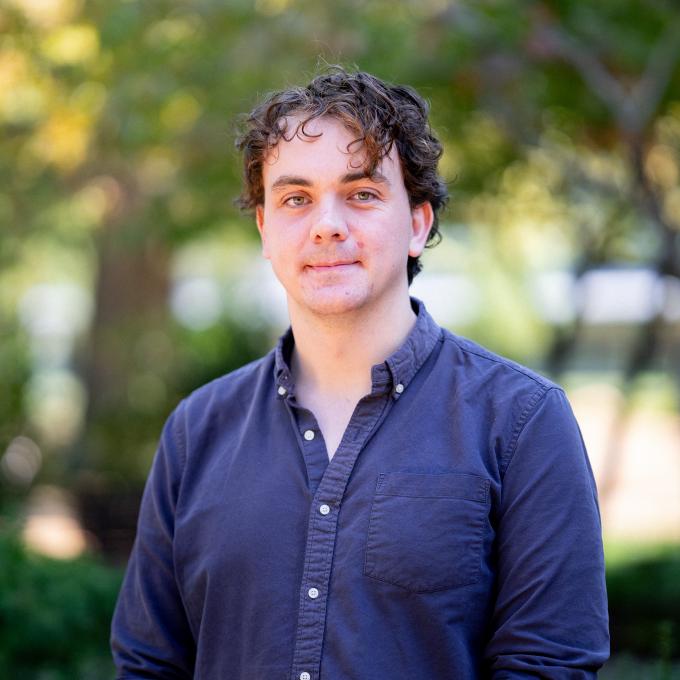 Headshot of James Shearer